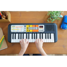 Skaitmeninis Sintezatorius - Yamaha PSS-F30 37 Klavišų Juodas