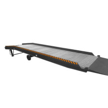 Mobile ramp adjustable...