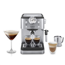 Semi-automatic coffee machine DeLonghi Classic EM450.M