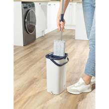 Beldray LA00000008EU7 Flat Head Mop &amp; Bucket