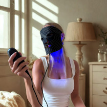 Lunni 7 spalvų LED ir artimojo infraraudonojo spinduliavimo silikoninė LED veido kaukė, juoda
