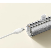 Nešiojamoji baterija „Veger PlugOn“ (W0573) PD QC3.0 2,4A 12W 5000 mAh su integruota USB C jungtimi, sidabrinė Nešiojamoji baterija „Veger PlugOn“ (W0573) PD QC3.0 2,4A 12W 5000 mAh su integruota USB C jungtimi, sidabrinė