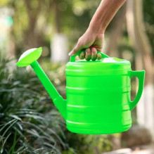 Garden plastic watering can 10 L RC-K-1600 green Garden plastic watering can 10 L RC-K-1600 green