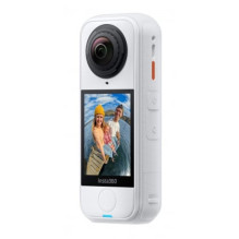 „Insta360 X4 Air“ pradinis rinkinys, arktinė balta