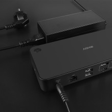 Nešiojamojo Kompiuterio Dokavimo Stotis - LINDY Plugable DST-Pro Universal 3x4K USB-C / Type A 100W, Juoda