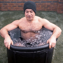 Foldable portable inflatable bathtub 80 x 79 cm black