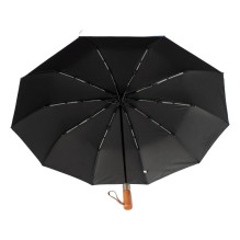 Automatinis sulankstomas skėtis su medine rankena, 10 briaunų, XXL, 115 cm, juodas Automatinis sulankstomas skėtis su medine rankena, 10 briaunų, XXL, 115 cm, juodas