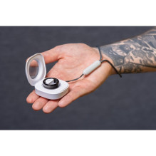 „Smart Ring R11M“ – išmanusis plieninis žiedas su įkrovimo dėžute, 8 dydis (18,1 mm), juodas „Smart Ring R11M“ – išmanusis plieninis žiedas su įkrovimo dėžute, 8 dydis (18,1 mm), juodas