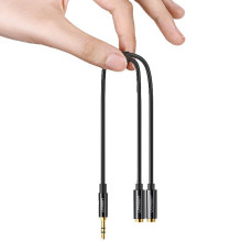Ugreen Ugreen cable cable headphone splitter mini jack 3.5 mm - 2 x mini jack 3.5 mm (2 x stereo output) 20cm white (AV1 Ugreen Ugreen cable cable headphone splitter mini jack 3.5 mm - 2 x mini jack 3.5 mm (2 x stereo output) 20cm white (AV1