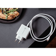 Phone charger Forcell F-Energy USB C QC4.0 PD 3A 45W TFK-TC-45WPD white Phone charger Forcell F-Energy USB C QC4.0 PD 3A 45W TFK-TC-45WPD white