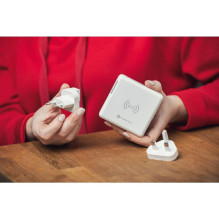 Multifunction charger Forcell F-Energy 4in1 2 x USB A + USB C 15W + power bank 8000mAh + wireless charging white Multifunction charger Forcell F-Energy 4in1 2 x USB A + USB C 15W + power bank 8000mAh + wireless charging white