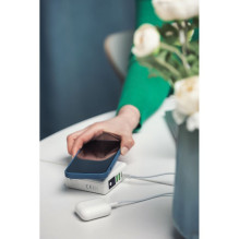 Daugiafunkcis įkroviklis Forcell F-Energy 4in1 2 x USB A + USB C 15W + išorinė baterija 8000mAh + belaidis įkrovimas, ba Daugiafunkcis įkroviklis Forcell F-Energy 4in1 2 x USB A + USB C 15W + išorinė baterija 8000mAh + belaidis įkrovimas, ba