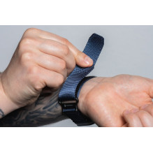 „Apple Watch Forcell F-Design FA05“ nailono dirželis su lipduku ir kilpa, 42 / 44 / 45 / 49 mm, mėlynas „Apple Watch Forcell F-Design FA05“ nailono dirželis su lipduku ir kilpa, 42 / 44 / 45 / 49 mm, mėlynas
