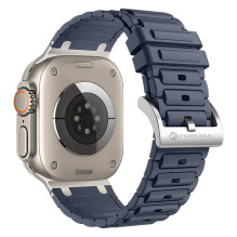Strap to Apple Watch...