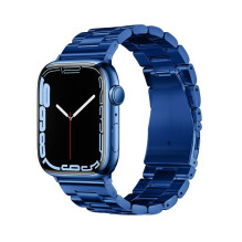 Strap to Apple Watch...
