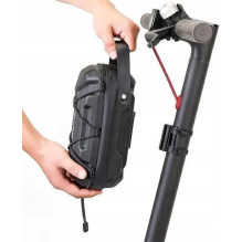 WILDMAN traveling bag for scooter waterproof 2L GD6X black WILDMAN traveling bag for scooter waterproof 2L GD6X black