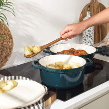 Salter BW13771GR Chester 3.4L Cast Iron Casserole Pot 24 cm Green