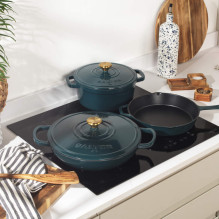 Salter BW13772GR Chester 2.8L Shallow Cast Iron Casserole Pot 30 cm, Green