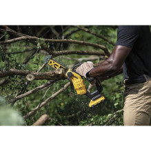 Grandininis pjūklas Dewalt DCMPS520N, 20 cm, be akum. Grandininis pjūklas Dewalt DCMPS520N, 20 cm, be akum.