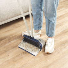 Beldray LA00000165EU7 Long Handled Dustpan & Broom Beldray LA00000165EU7 Long Handled Dustpan & Broom