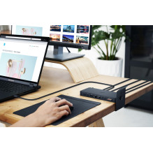 ASUS DC500 triguba 4K „Thunderbolt 4“ jungtis