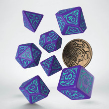 The Witcher Dandelion kauliukų rinkinys violetinės ir turkio sp The Witcher Dandelion kauliukų rinkinys violetinės ir turkio sp