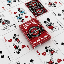 Disney Classic Mickey and Friends 6 kortų kaladžių rinkinys Bicycle Disney Classic Mickey and Friends 6 kortų kaladžių rinkinys Bicycle