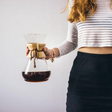 Klasikinis kavos virimo aparatas + 3 CHEMEX puodeliai Klasikinis kavos virimo aparatas + 3 CHEMEX puodeliai