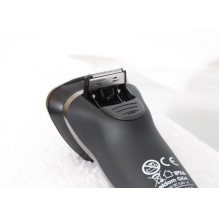 LDOM Battery and wireless shaving outfit, IAN, LED indicator, trimmer