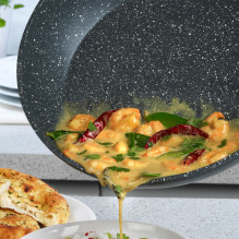 Salter BW09071AR Easy Pour 2 Piece Fry Pan Set Salter BW09071AR Easy Pour 2 Piece Fry Pan Set