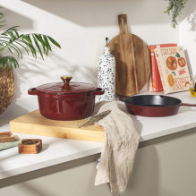 Salter BW13771R Chester 3.4L Cast Iron Casserole Pot 24 cm, Red