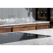 „Electrolux EIS62453“ juoda įmontuojama indukcinė kaitlentė, 60 cm, 4 zonos