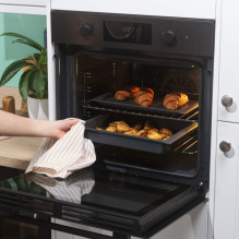 Russell Hobbs RH03763 Shield 2 Piece Baking Tray And Roaster Set