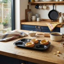 Russell Hobbs RH03895 Everyday 6 Cup Yorkshire Pudding Tray