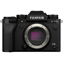 Kamera - Fujifilm X-T5 26.1MP Veidrodinė Su XF16-80mm F4 Objektyvu Juoda