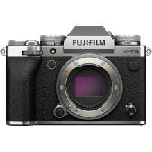 Kamera - Fujifilm X-T5 26.1MP, 4K Video, 800g Sidabrinė