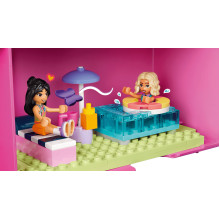 LEGO FRIENDS 42697 Creative Dollhouse Suitcase LEGO FRIENDS 42697 Creative Dollhouse Suitcase
