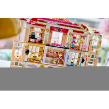 LEGO FRIENDS 42704 Heartlake City Grand Hotel LEGO FRIENDS 42704 Heartlake City Grand Hotel