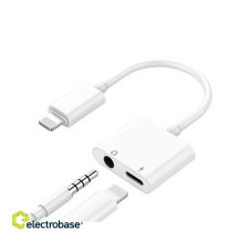 „iPhone Lightning“–3,5 mm ausinių lizdo adapteris (dvigubas)
