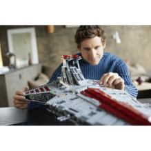 Constructor - LEGO® Star Wars Venator-class Republic Attack Cruiser (Ultimate Collector Series)