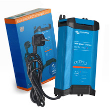 Blue Smart IP22 Charger 12 / 15 (1)