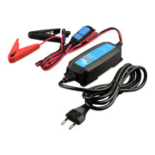 Blue Smart IP65 Charger 6V / 12V-1.1 + DC connector