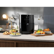 Karšto oro gruzdintuvė Electrolux 800 serija EAF7SB, 1700 W Karšto oro gruzdintuvė Electrolux 800 serija EAF7SB, 1700 W