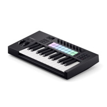 MIDI Klaviatūra - Novation Launchkey 25 mk4, 25 Klavišai, USB Jungtis, 16 Mygtukų