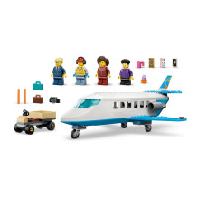 LEGO CITY 60492 Passenger Jet - LEGO CITY 60492 Passenger Jet, 118 Pieces, 4 Minifigures
