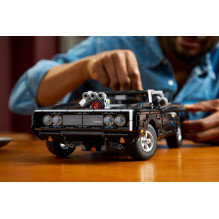 LEGO TECHNIC 42231 Greiti ir įsiutę – Dodge Charger R/T LEGO TECHNIC 42231 Greiti ir įsiutę – Dodge Charger R/T