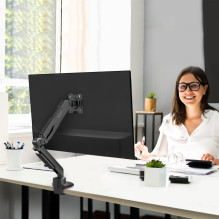 MONITORIAUS STALO LAIKIKLIS / 13–34 COLIŲ JUODAS G90-B ONKRON MONITORIAUS STALO LAIKIKLIS / 13–34 COLIŲ JUODAS G90-B ONKRON
