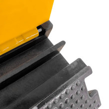Rubber cable protection 50x250x1000 mm Eurostal (2 channels) Rubber cable protection 50x250x1000 mm Eurostal (2 channels)