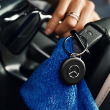 Chipolo LOOP Mercedes - Rechargeable Bluetooth Tracker with Silicone Loop for iOS &amp; Android, Black