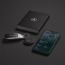 Chipolo LOOP Mercedes - Rechargeable Bluetooth Tracker with Silicone Loop for iOS & Android, Black Chipolo LOOP Mercedes - Rechargeable Bluetooth Tracker with Silicone Loop for iOS & Android, Black